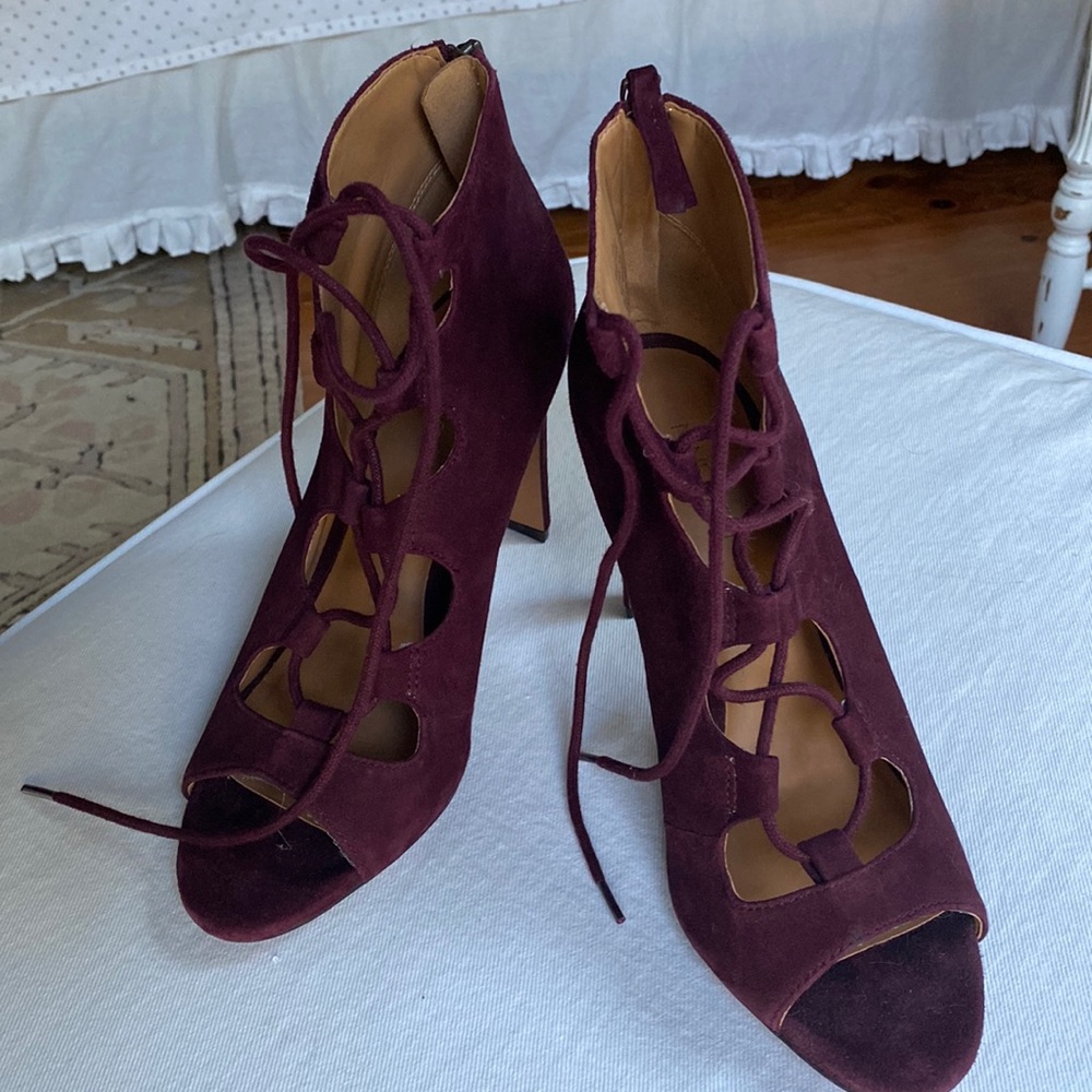 Nine West Maroon Suede Heels with Front Lace Up Detail & Zipper Back